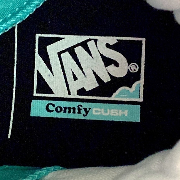 Vans x Discovery Sk8-Hi Project Cat Comfycush High Top Sneakers Size 10 Women - Picture 11 of 15